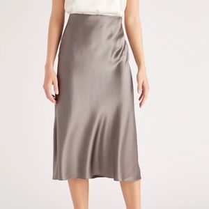 Quince Gray 100% Washable Silk Skirt - size M
